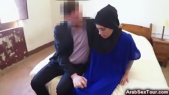 Arabian Hotel Room Encounter With Passionate Doggystyle Pussy Fucking