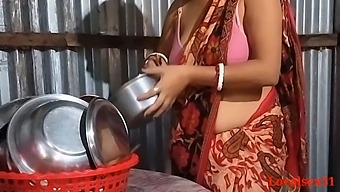 Indian Wife Reveals Herself In Village Kitchen